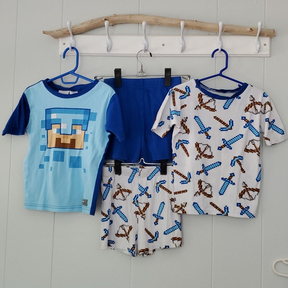 Minecraft Pajama set size 8